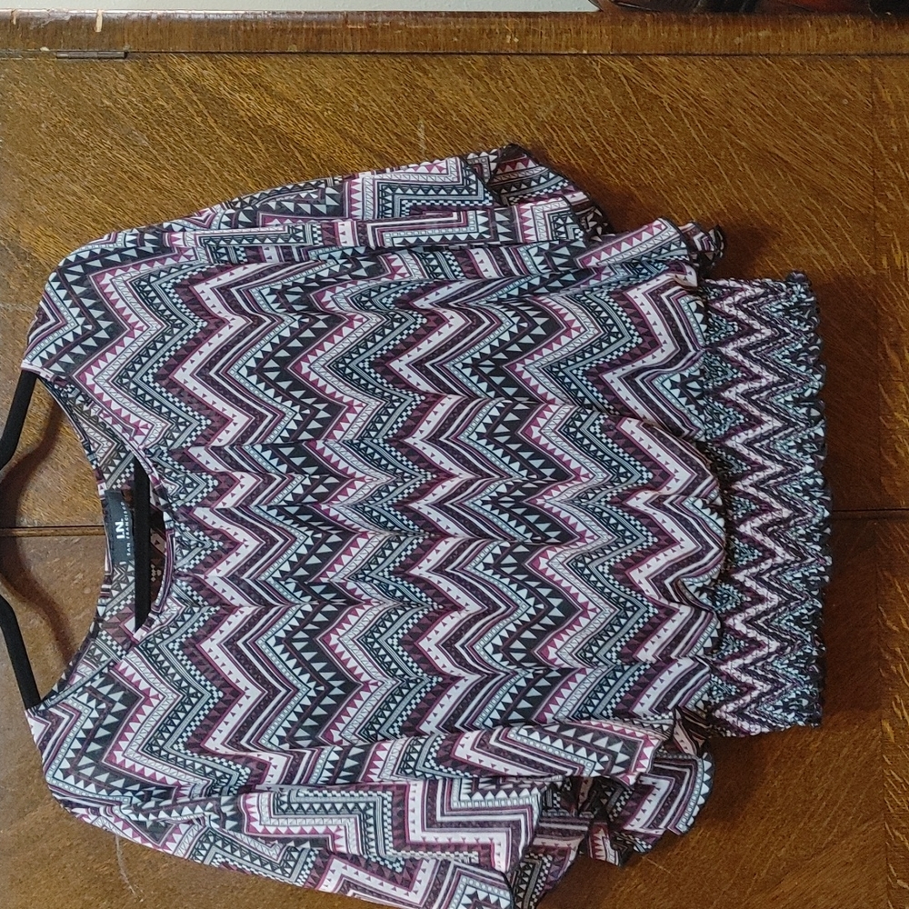 I.N. SanFrancisco XL multi color top